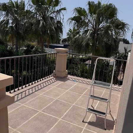Villa Casa Farah Golden Mile Coral Behind Aldi Marbella